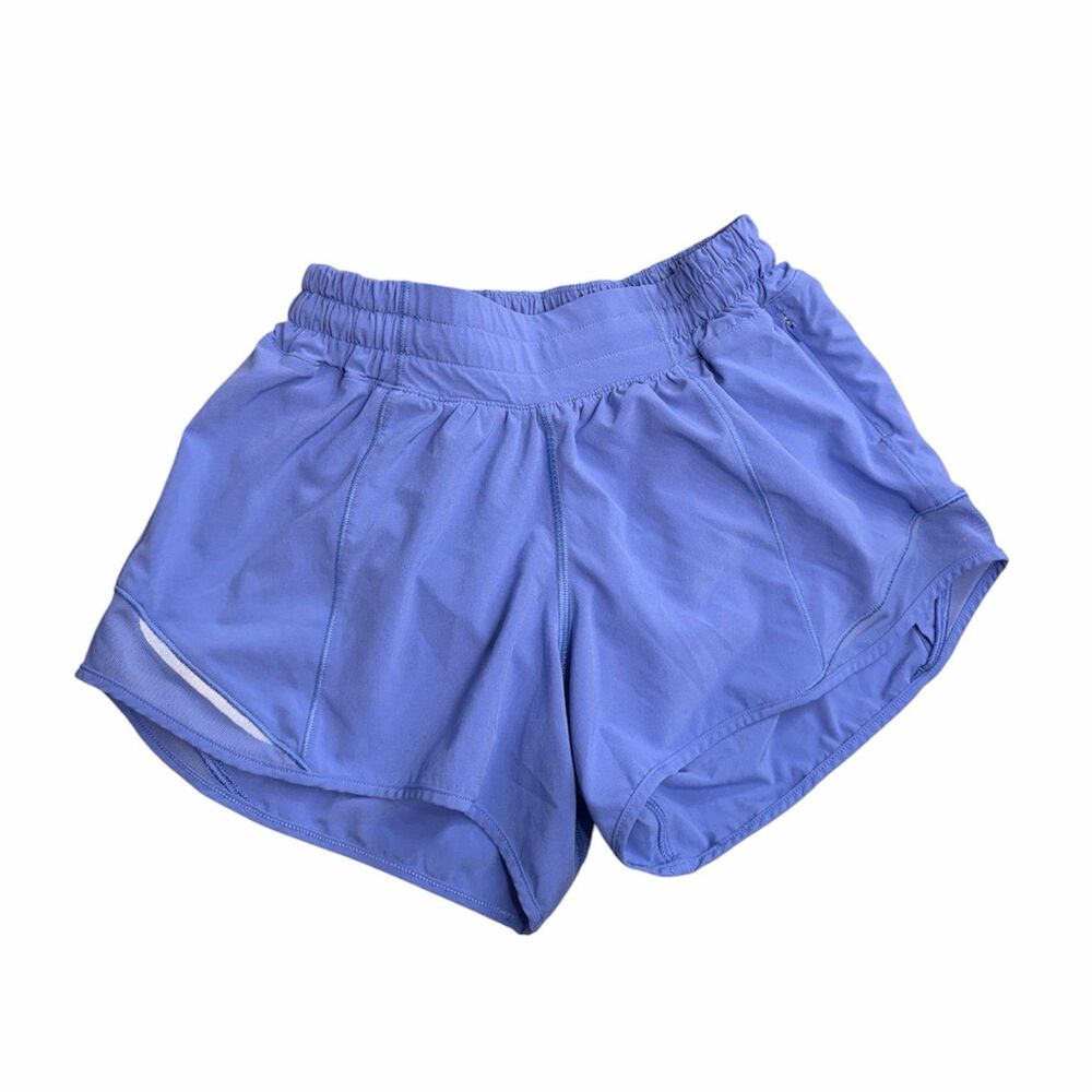Lululemon Hotty Hot 4" Low-Rise Lined Shorts size 2 EUC